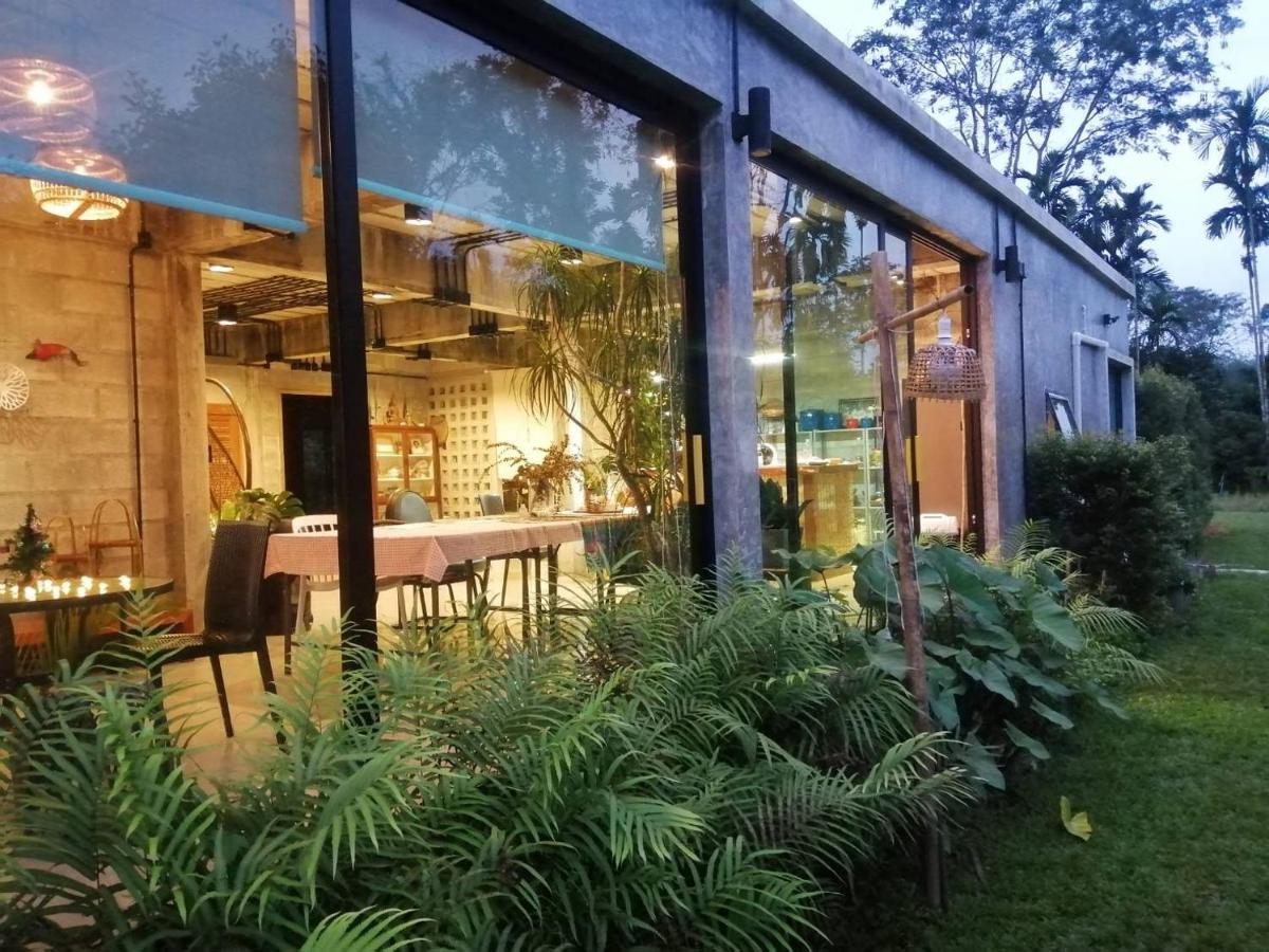 The Box Promkiri Lägenhet Nakhon Si Thammarat Exteriör bild