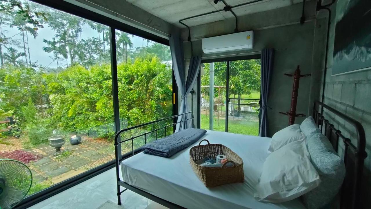 The Box Promkiri Lägenhet Nakhon Si Thammarat Exteriör bild